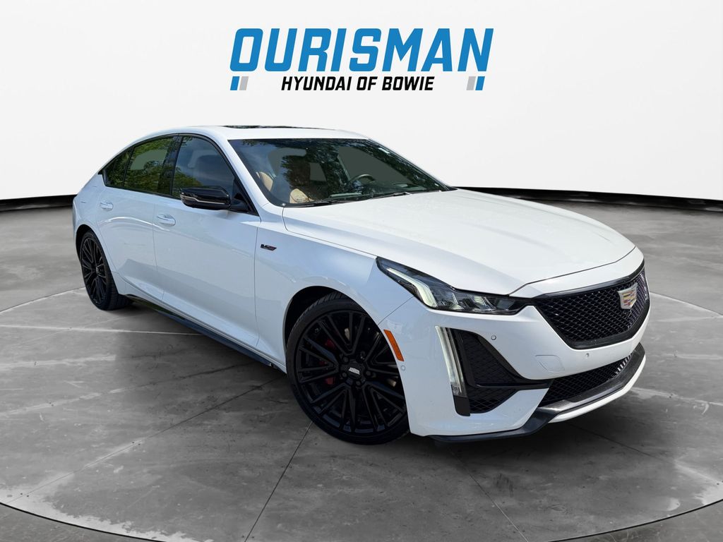 2023 Cadillac CT5 V-Series's photo