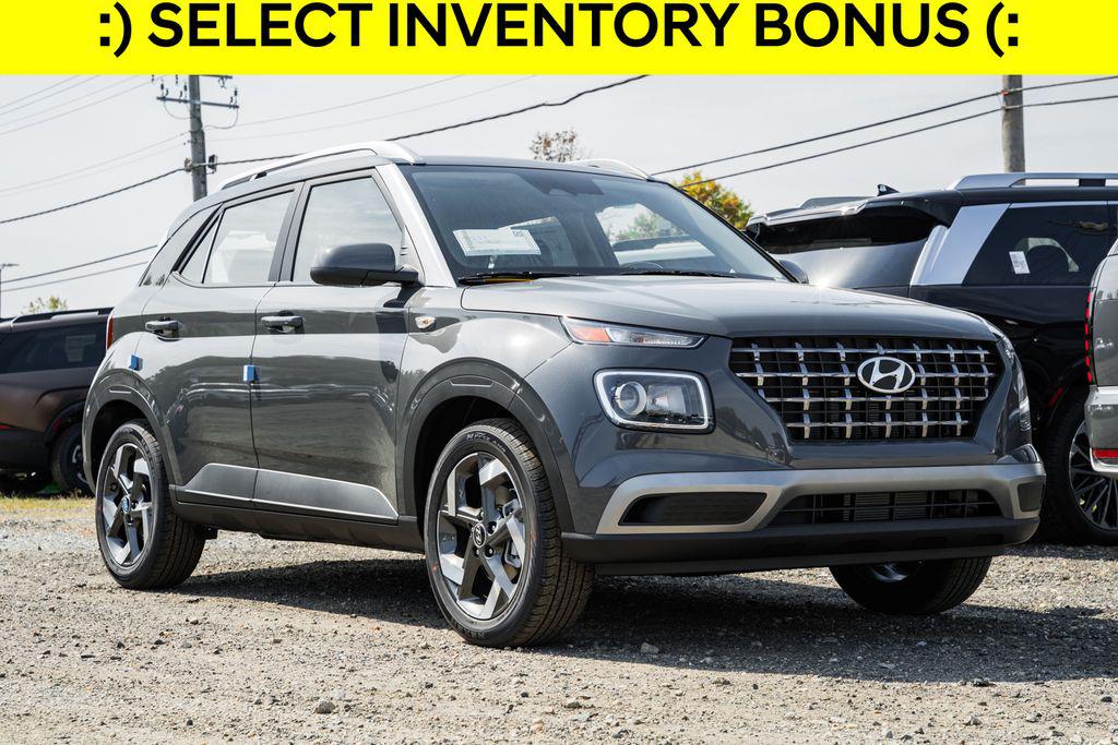 2026 Hyundai Venue SEL's photo