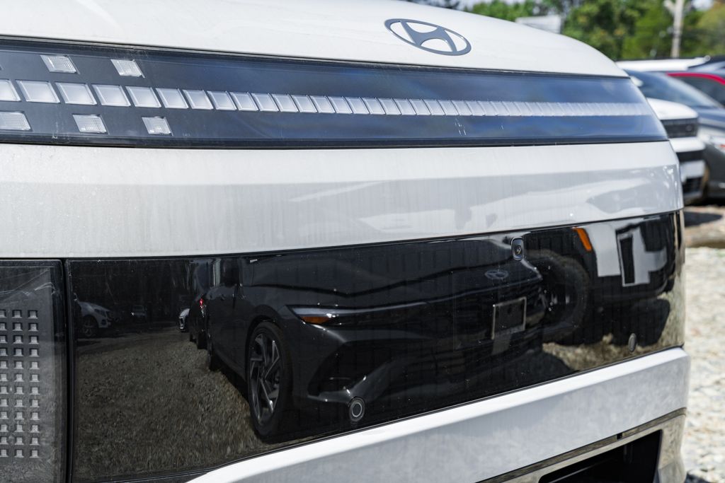 2026 Hyundai IONIQ 9 SEL - Photo 11