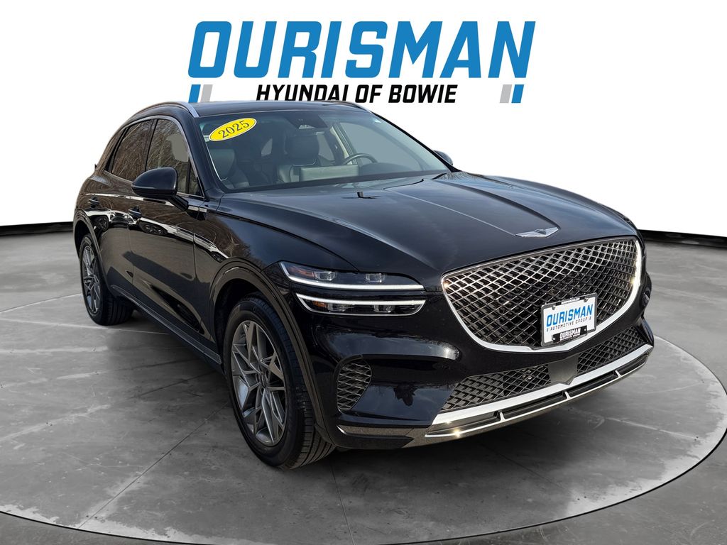 2025 GENESIS GV70 Standard's photo
