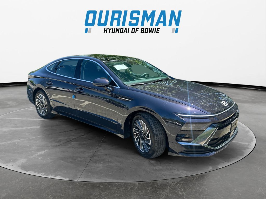 2026 Hyundai Sonata SEL's photo