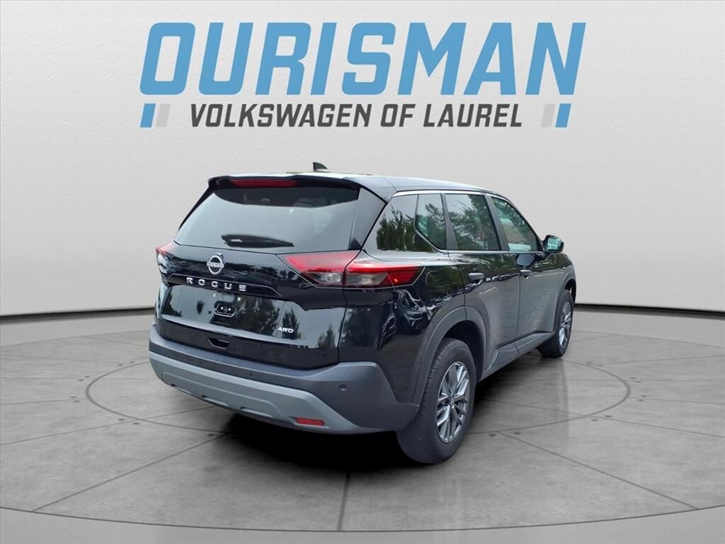 Used 2023 Nissan Rogue S SUV