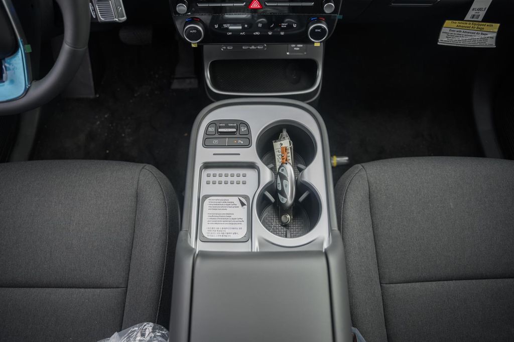 2026 Hyundai IONIQ 9 SE - Photo 24