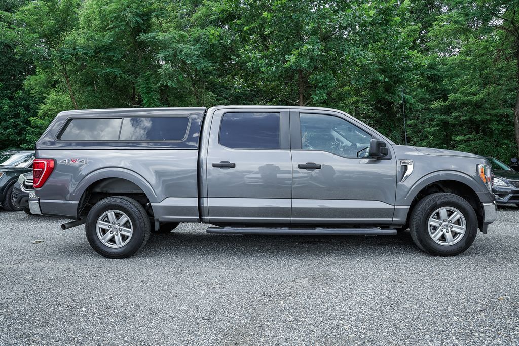 2022 Ford F-150 XLT photo 2