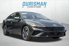 2025 Hyundai Elantra Limited Sedan