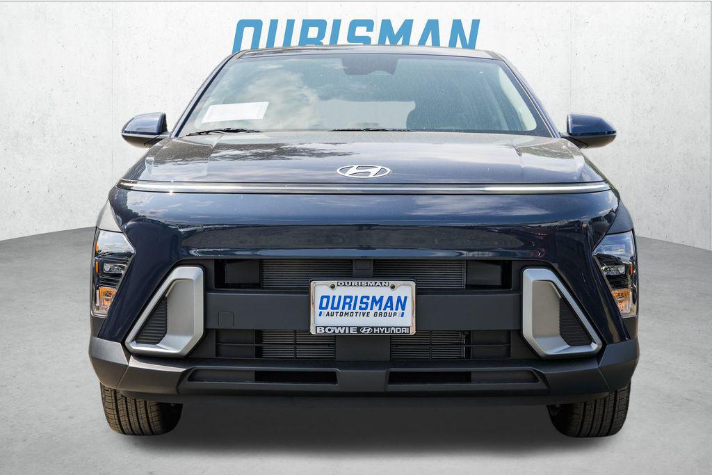 2026 Hyundai Kona SE photo 2