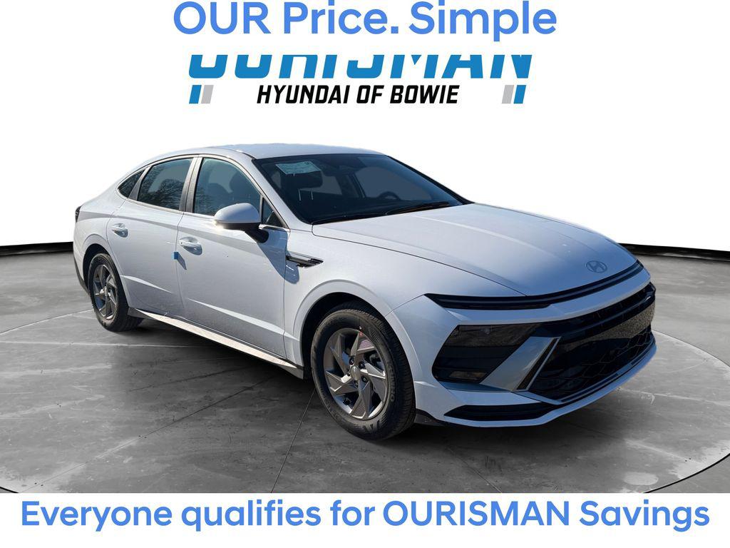 2026 Hyundai Sonata SE's photo