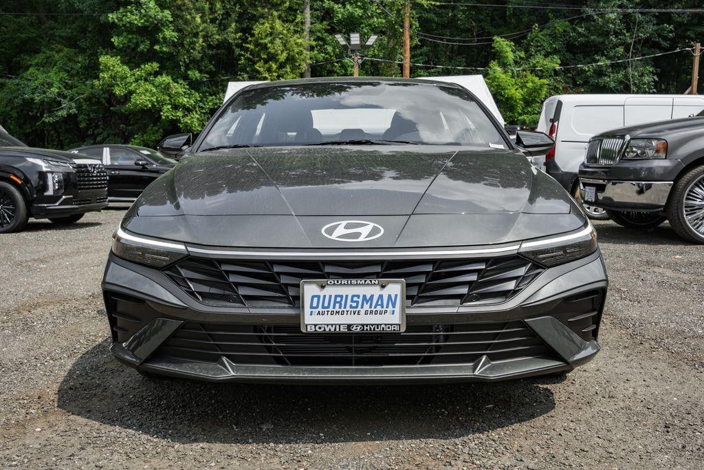 New 2025 Hyundai Elantra Hybrid SEL Sport Sedan
