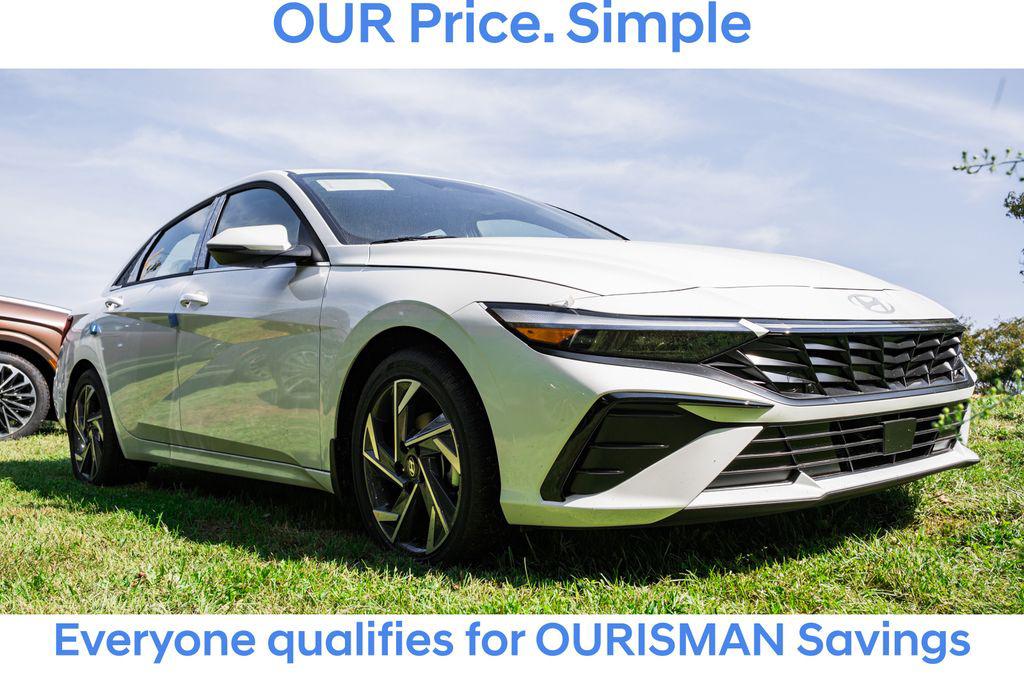 2025 Hyundai Elantra Limited's photo