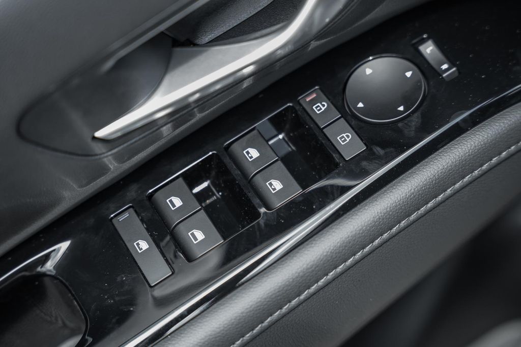 2025 Hyundai Santa Cruz Limited - Photo 35