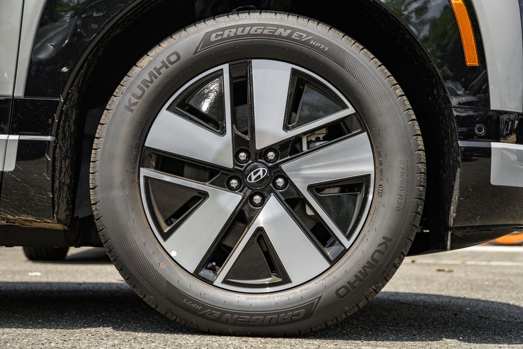 2026 Hyundai IONIQ 9 SEL - Photo 15