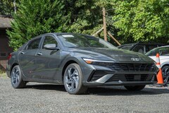 2025 Hyundai Elantra Hybrid Limited Sedan