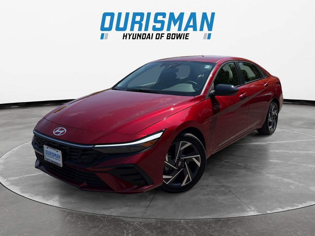 Used 2025 Hyundai Elantra SEL Sport Sedan