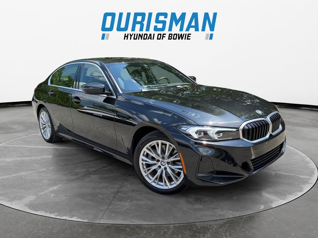 2024 BMW 3 Series 330i xDrive Sedan's photo