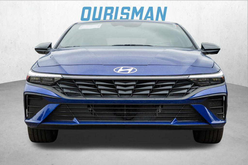 2025 Hyundai Elantra Hybrid SEL Sport photo 2