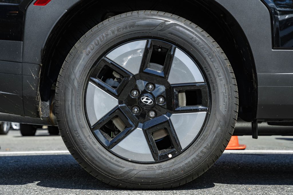 2026 Hyundai Santa Fe SEL - Photo 16