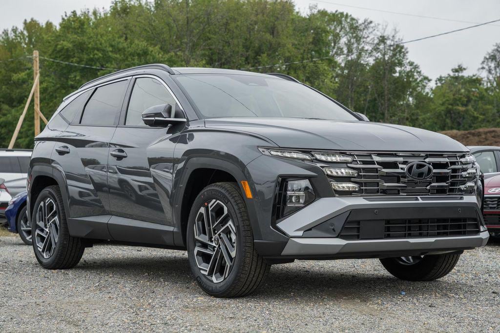 New 2026 Hyundai Tucson Limited AWD SUV