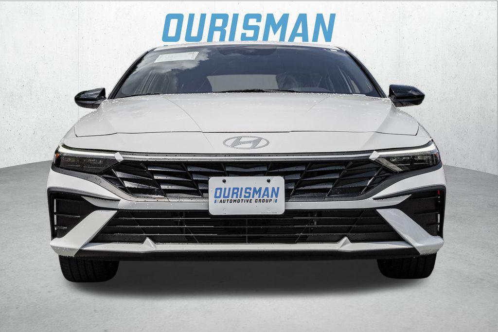 2025 Hyundai Elantra Hybrid SEL Sport photo 2