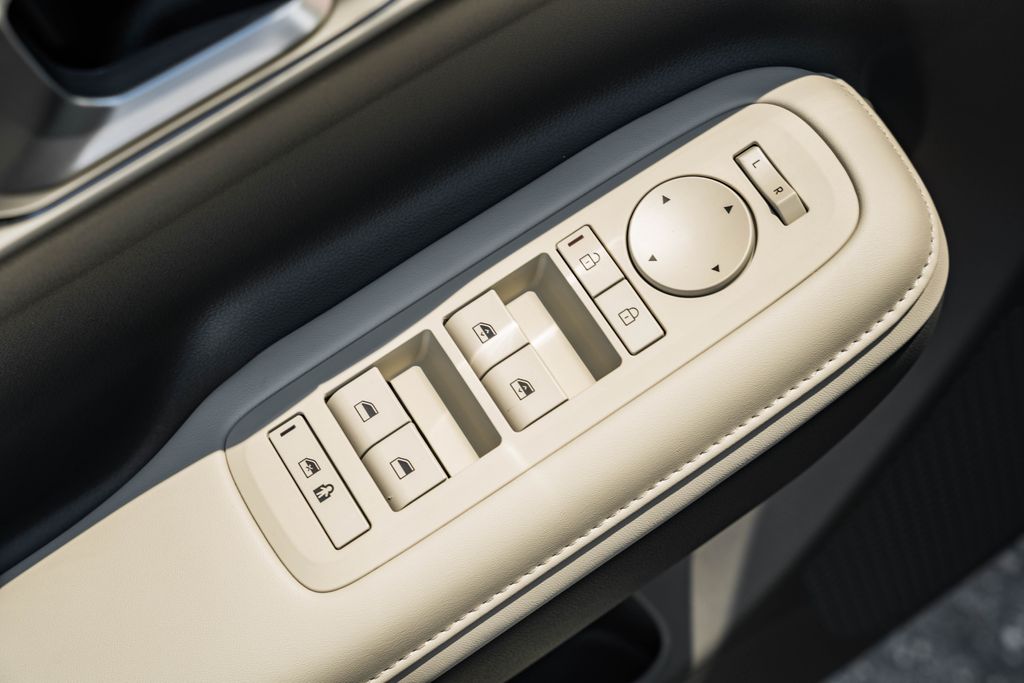 2026 Hyundai Santa Fe SEL - Photo 34
