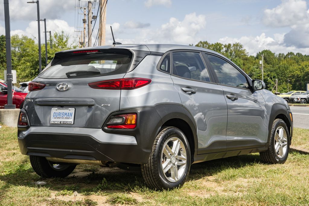 2021 Hyundai Kona SE photo 4