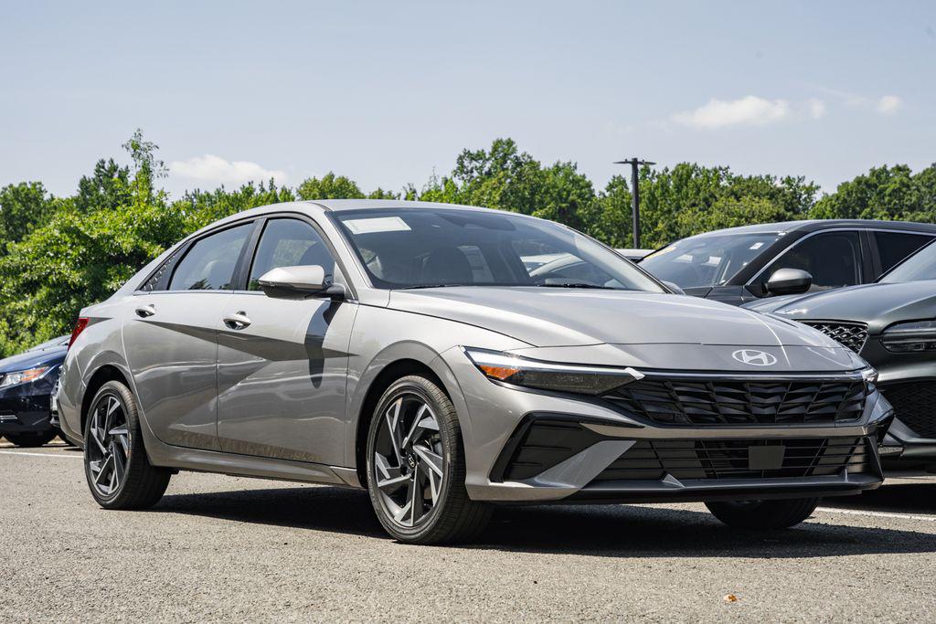 2025 Hyundai Elantra