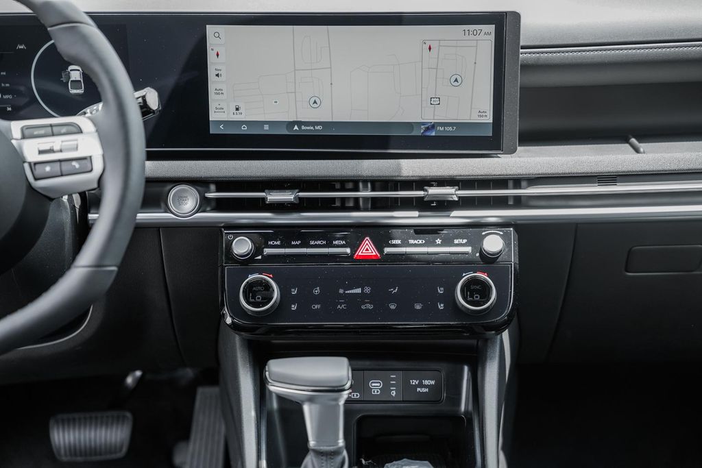 2025 Hyundai Santa Cruz Limited - Photo 19