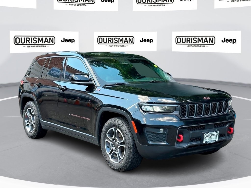 Certified 2022 Jeep Grand Cherokee Trailhawk with VIN 1C4RJHCG9N8588453 for sale in Bethesda, MD