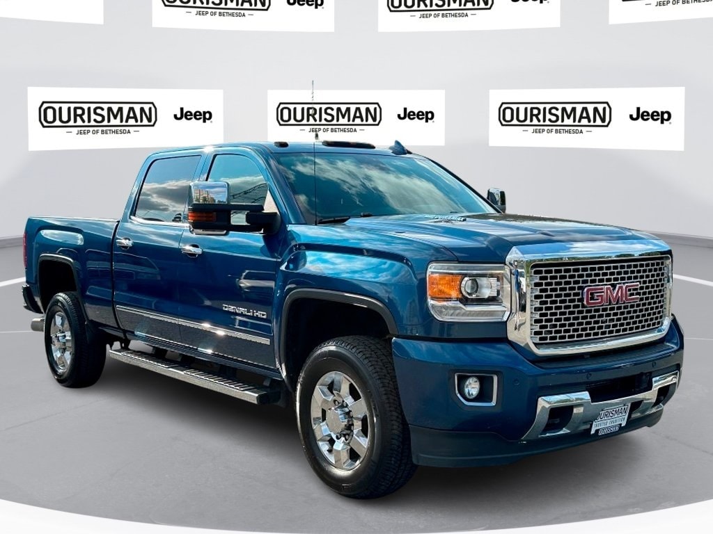 Used 2015 GMC Sierra 3500 Denali HD Denali with VIN 1GT424E88FF564681 for sale in Bethesda, MD