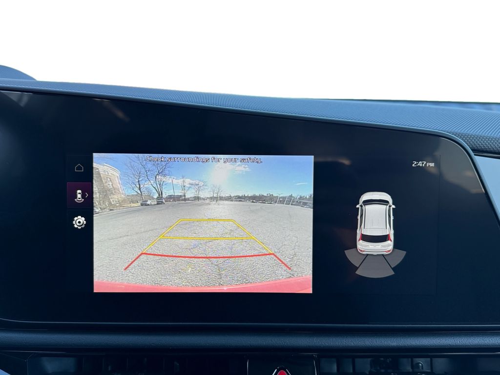 2025 Kia Niro EX Touring - Photo 15