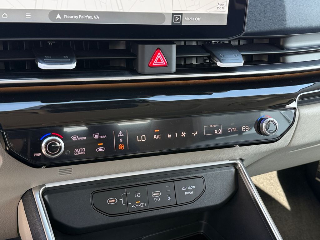 2026 Kia Carnival SX Prestige - Photo 19