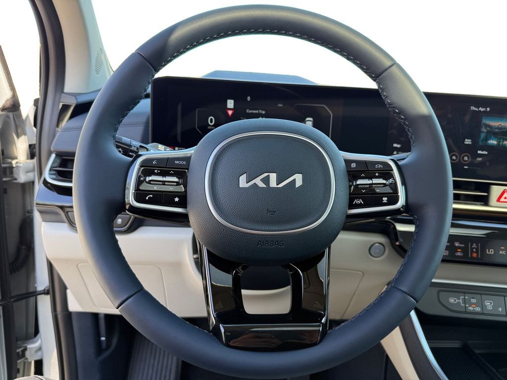 2026 Kia Carnival SX Prestige - Photo 13