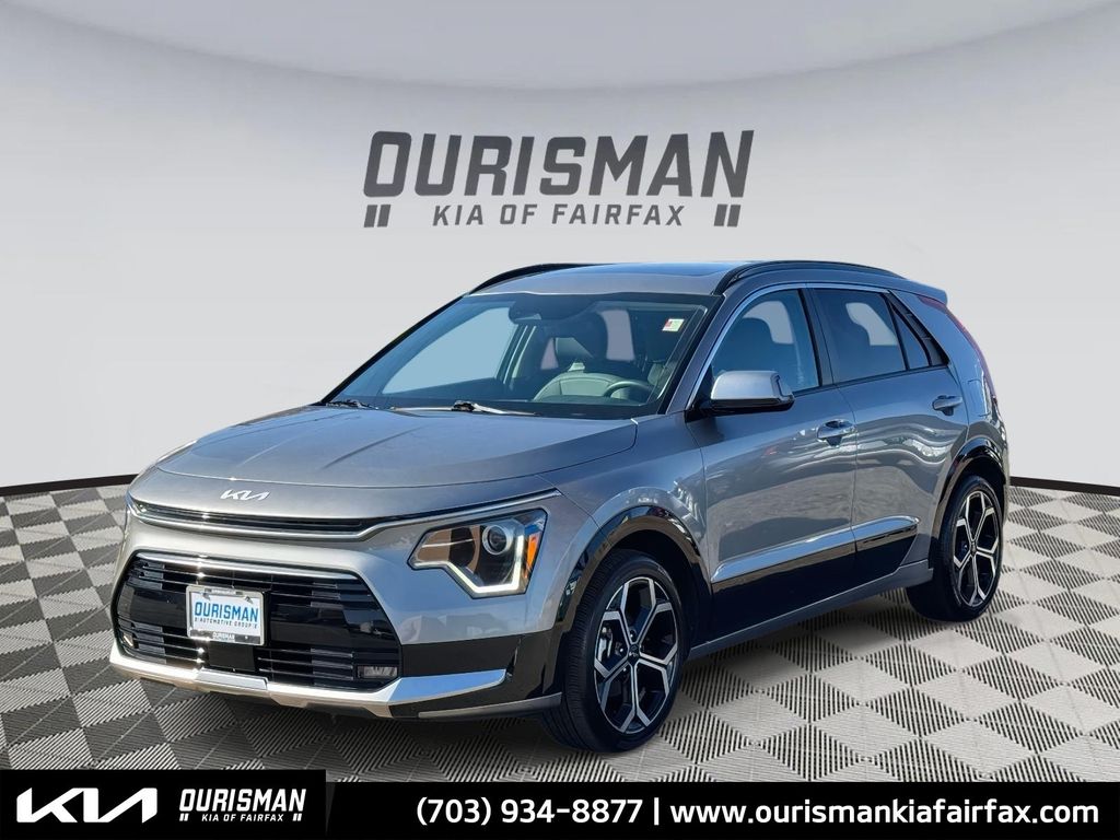 2023 Kia Niro EX Touring's photo
