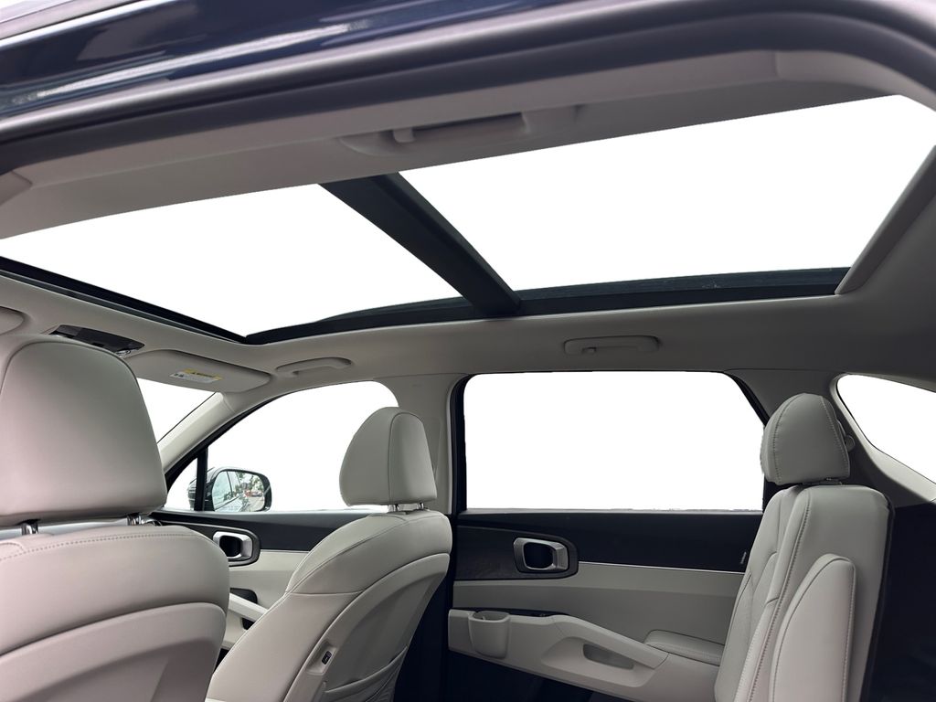 2025 Kia Sorento X-Line EX - Photo 9