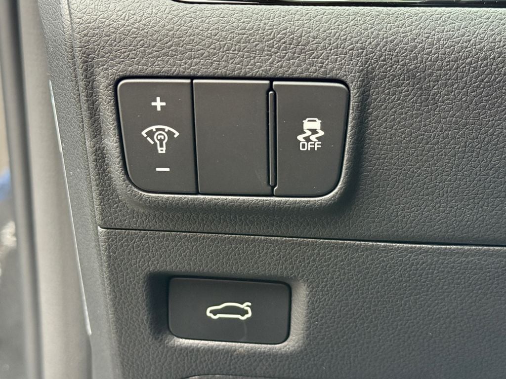 2026 Kia K5 EX - Photo 22