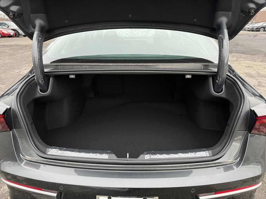 2026 Kia K5 EX - Photo 28