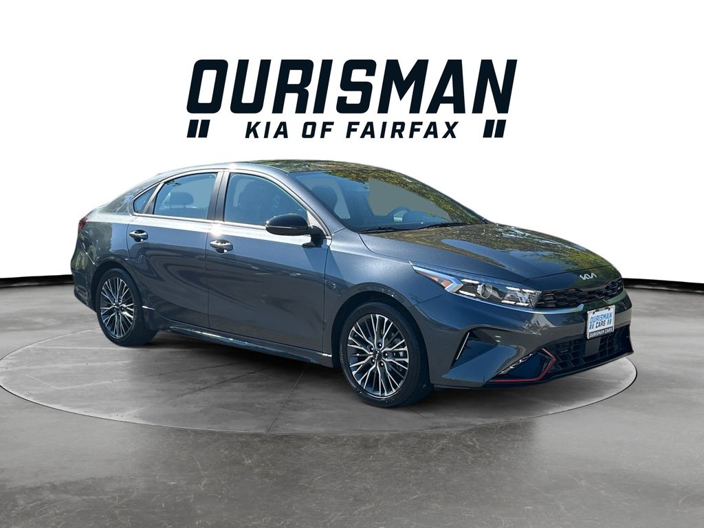 2024 Kia Forte GT-Line AT's photo