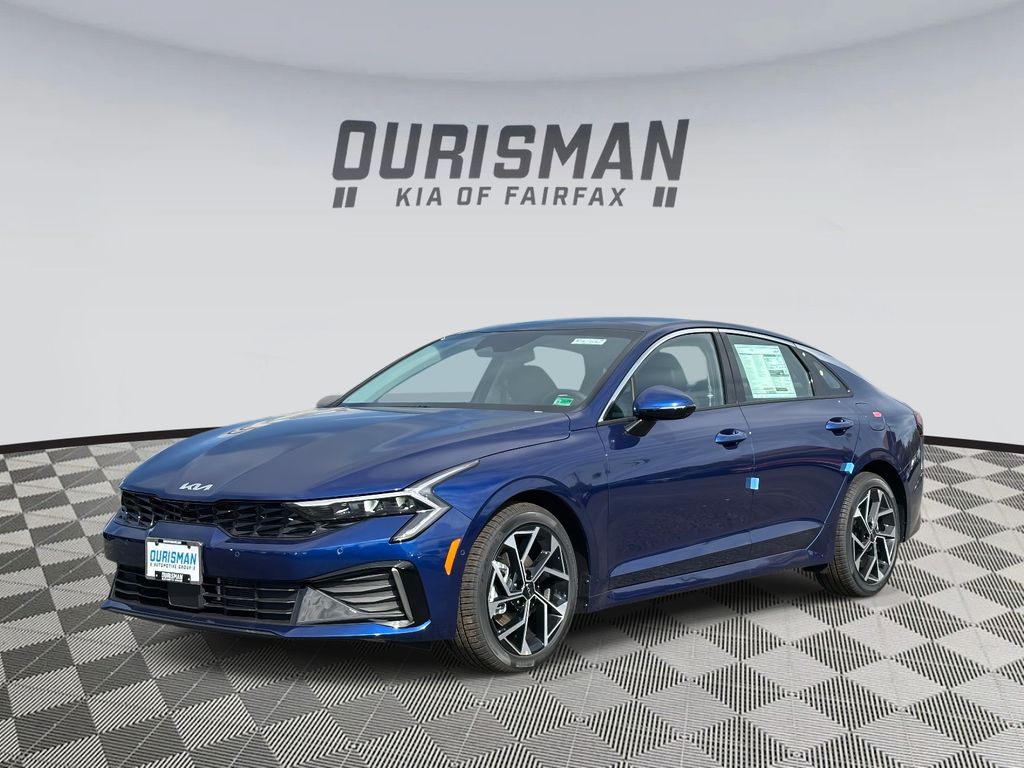 2026 Kia K5 EX's photo
