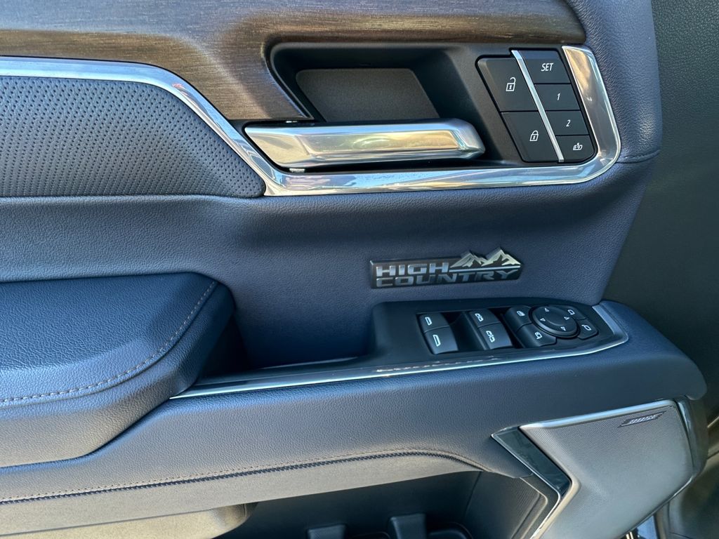 2024 Chevrolet Silverado 1500 High Country - Photo 11
