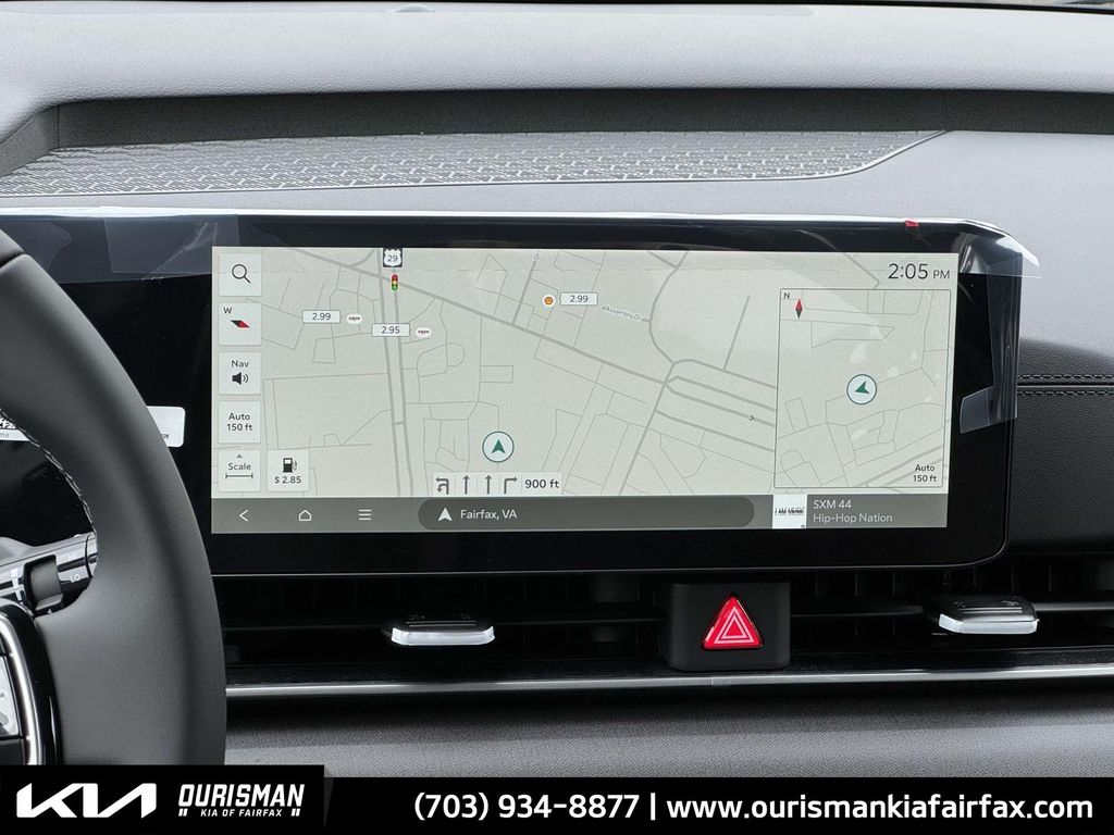 2025 Kia Carnival EX photo 3