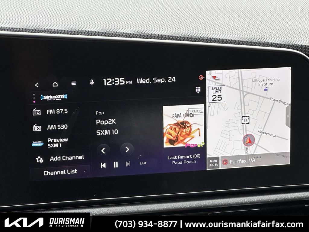 2023 Kia Niro EX Touring photo 3
