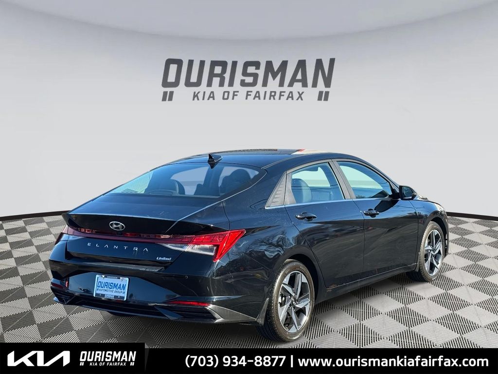 2023 Hyundai Elantra Limited photo 4