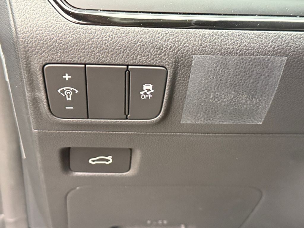 2026 Kia K5 EX - Photo 23