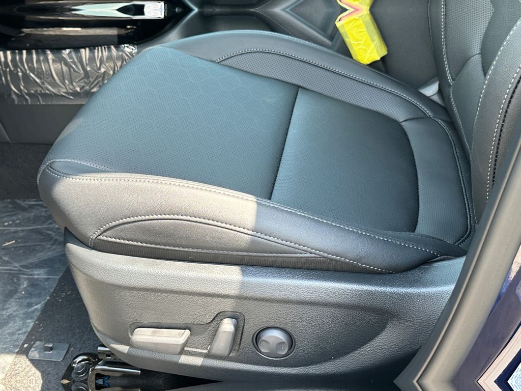 2026 Kia Seltos EX - Photo 23