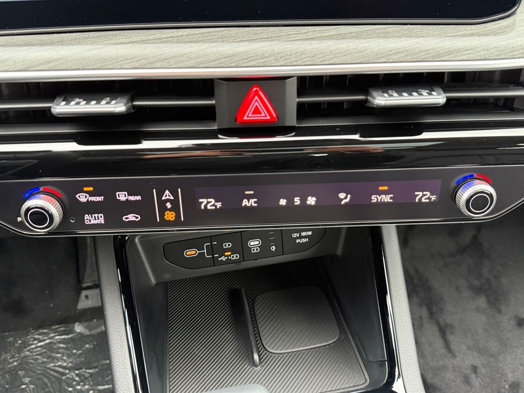 2026 Kia K5 EX - Photo 18