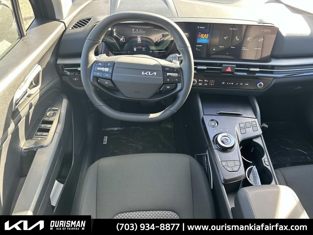 New 2026 Kia Sportage Hybrid S SUV