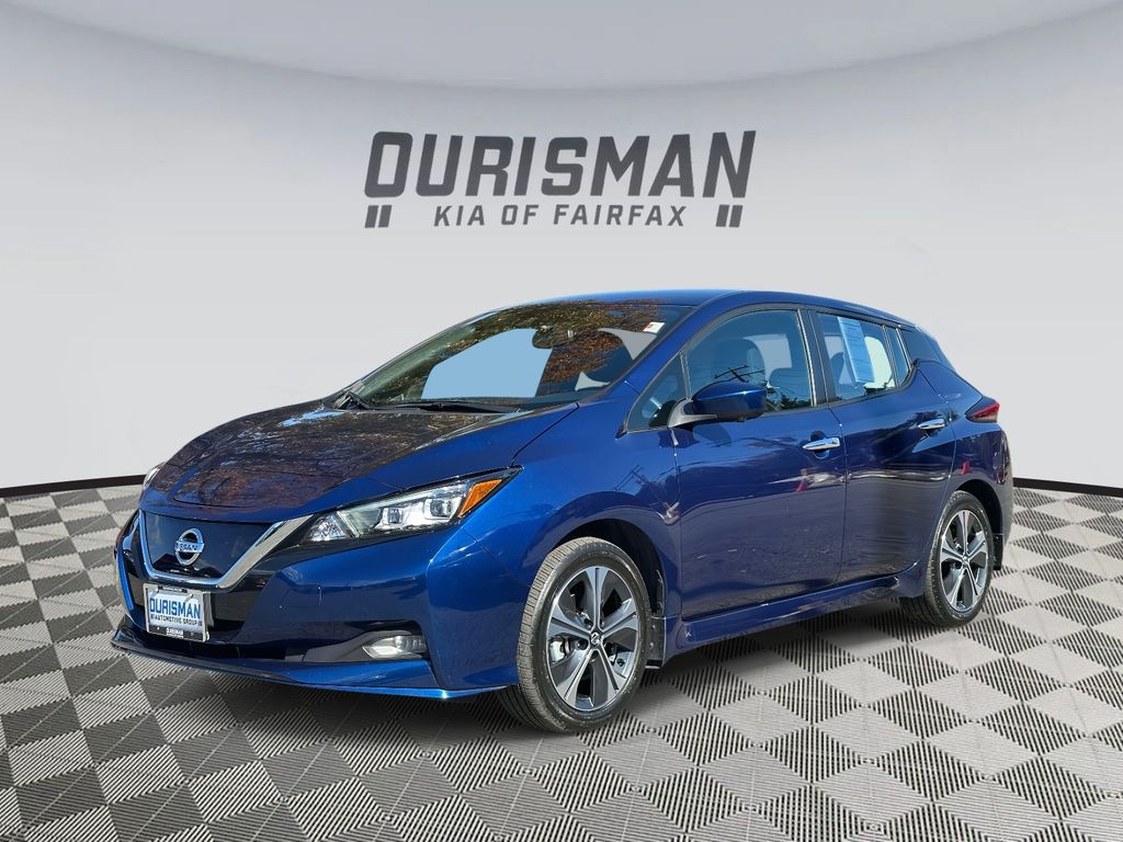 2022 Nissan LEAF SV Plus