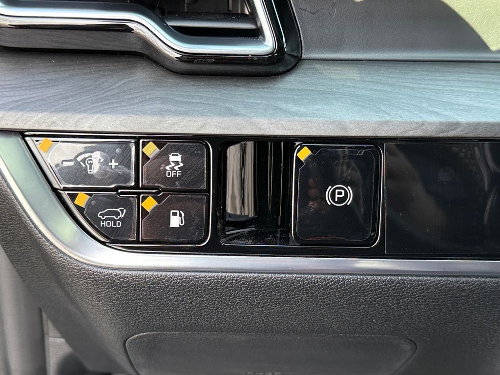 2025 Kia Sportage X-Line Prestige - Photo 23