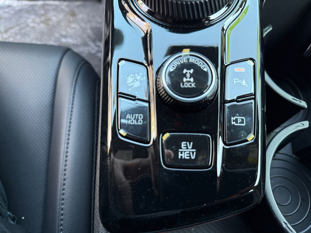 2025 Kia Sportage X-Line Prestige - Photo 21
