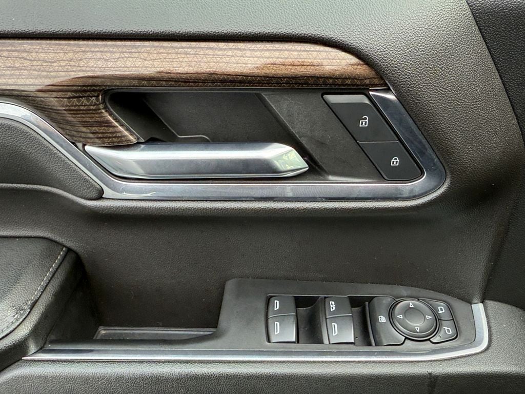 2024 Chevrolet Silverado 1500 LT - Photo 11