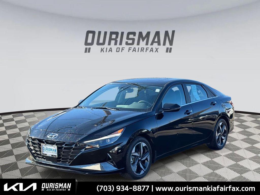 2023 Hyundai Elantra Limited's photo